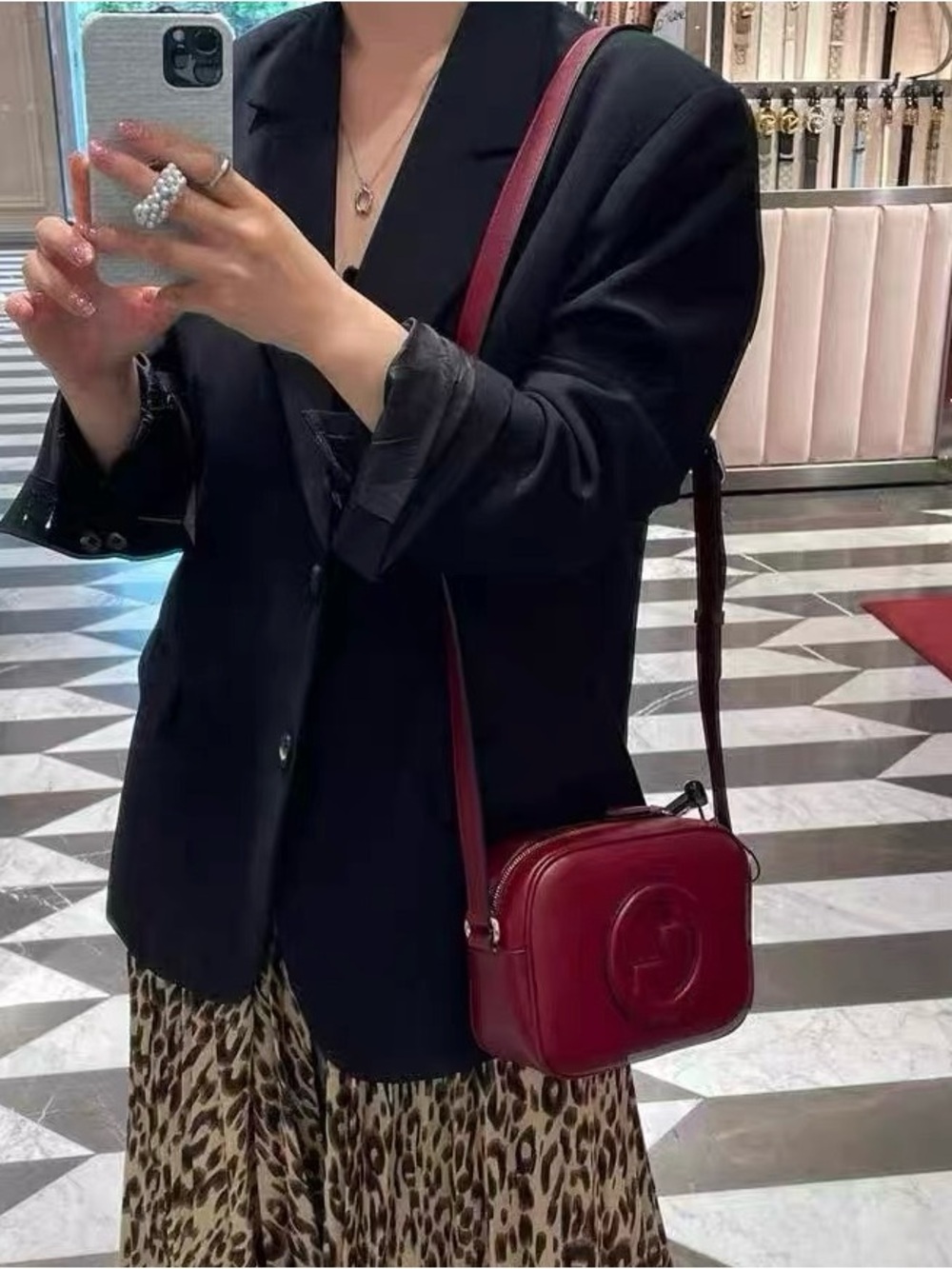 GUCCI Blondie Small shoulder bag in Rosso Ancora red leather - Picture 14 of 14